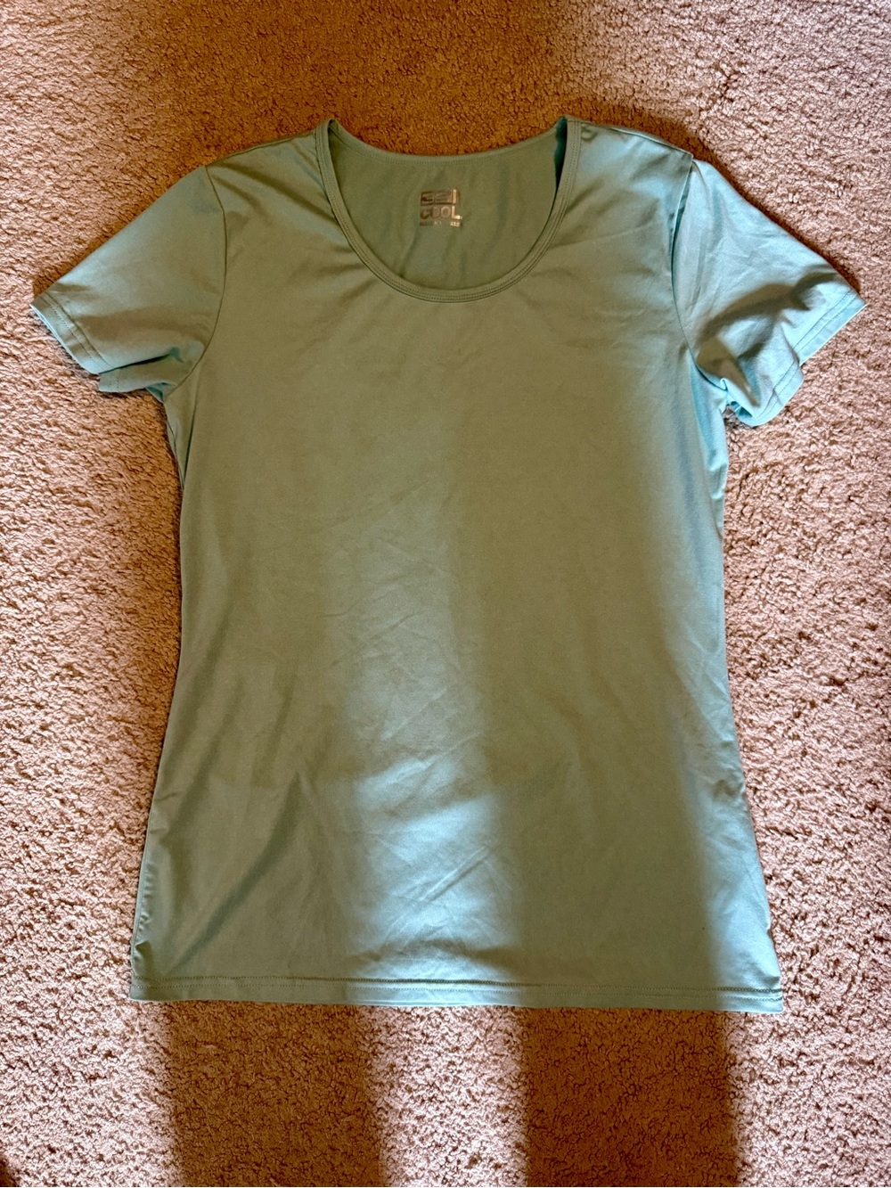 32 Degrees Women's Scoop Neck Tee in Light Teal